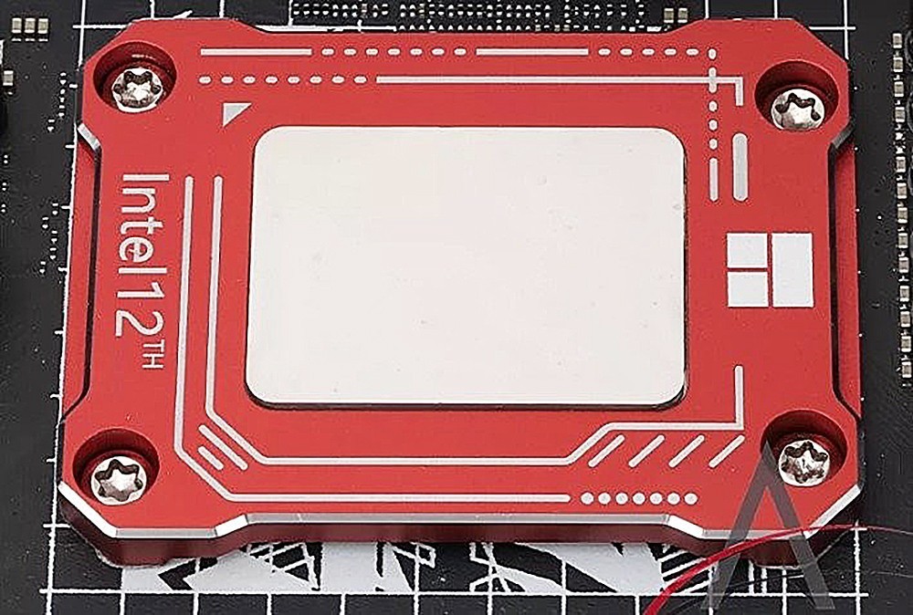 Купи и «допили» сам: Thermalright выпустила рамку-корректор изгиба для процессоров Intel Alder Lake