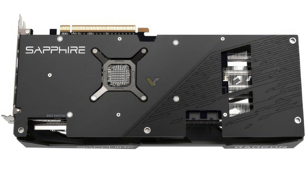 Sapphire представила видеокарту Radeon RX 6750 XT Overseas Edition с тремя вентиляторами и частотой 2623 МГц